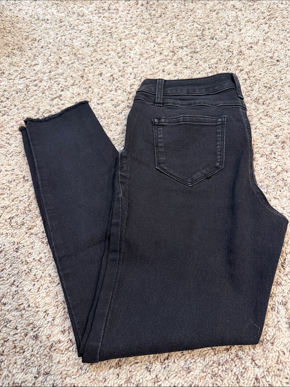 1822 Denim Women’s Black Skinny Jeans